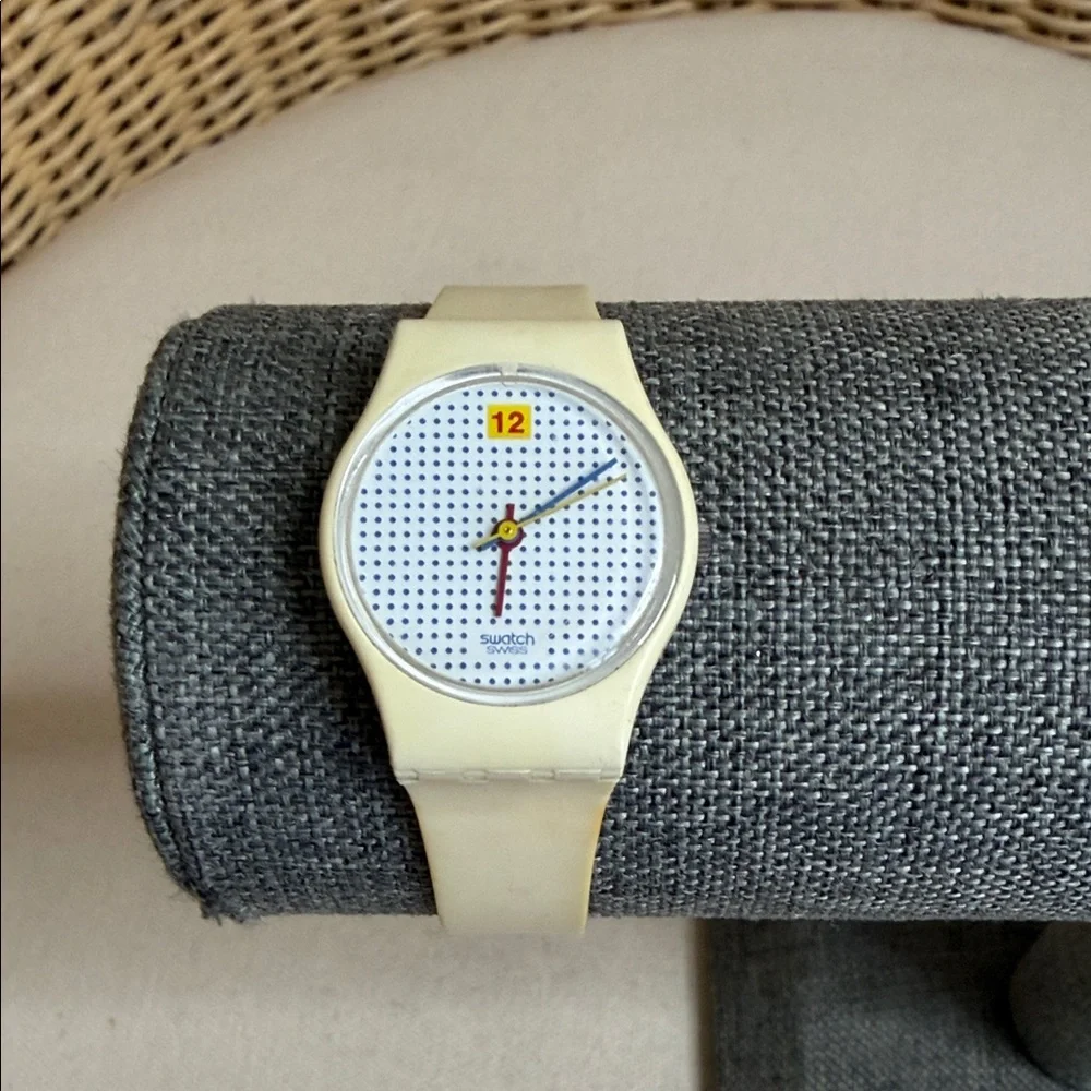 Vintage SWATCH WATCH - DOTTED SWISS - 1980's 34mm New Battery